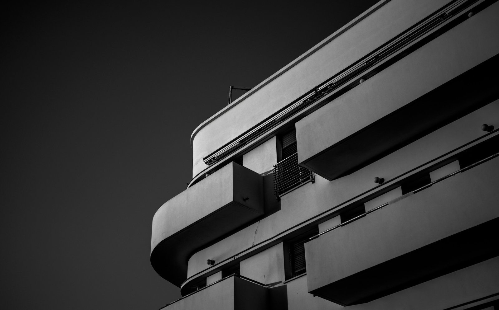 ran-berkovich-R6cG5_u-Lkw-unsplash